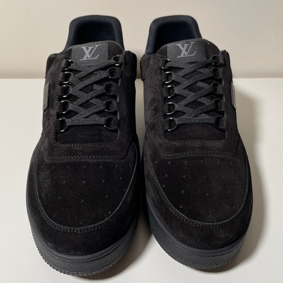 COPY - Louis Vuitton Trainer Sneakers “Uniform” Suede Black by Virgil Abloh - Picture 4 of 7